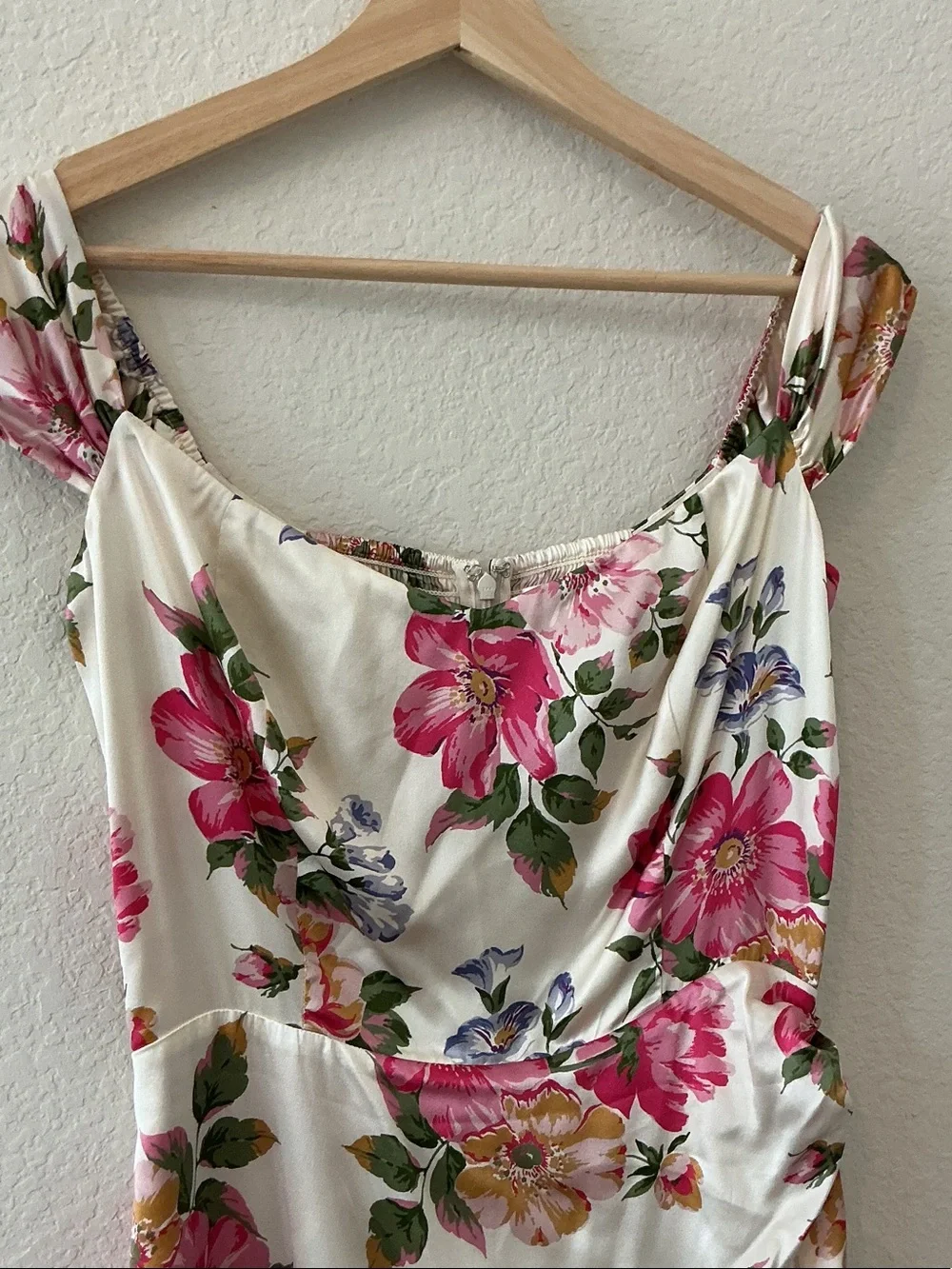 NWOT Reformation Genesis Giverny Floral Silk Size 8 Midi Dress. - Picture 6 of 16